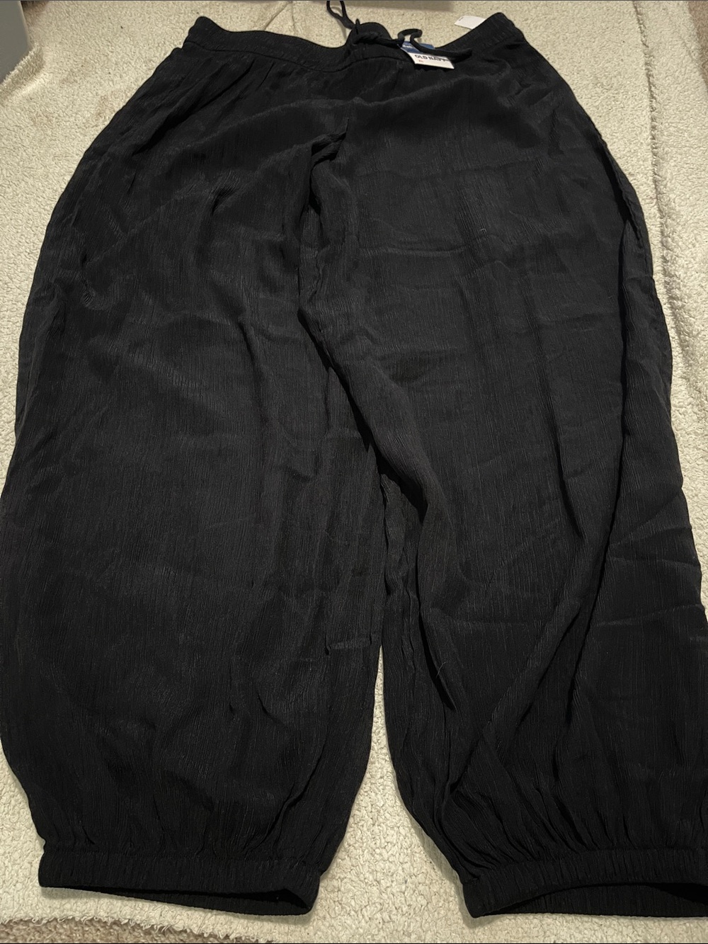 NWT- Old Navy - LP. sheer crinkle harem balloon pant - Picture 4 of 8